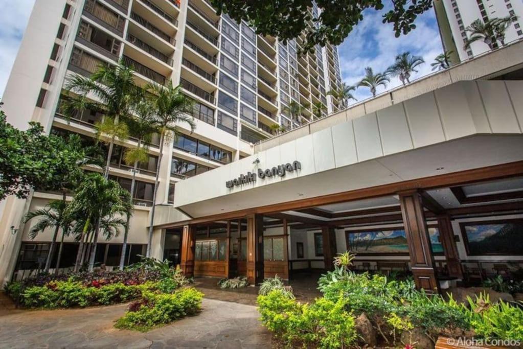 Ala Wai Suite 1 Bed Canal View Condo Honolulu Exterior photo